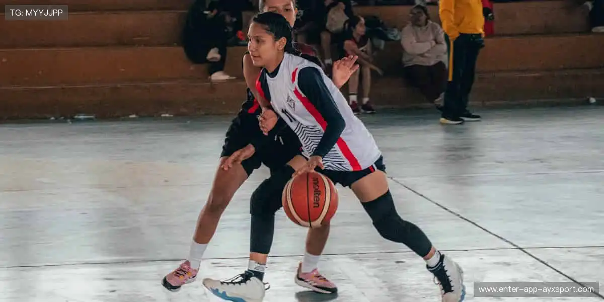 🎁限量周边，把赛场激情带回家！